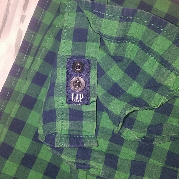 S GAP Boys Light Flannel w/ collar shirt - Picture 7 of 7